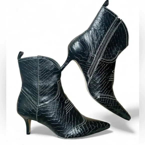 Matisse Aubrey Black Crocodile Patterned Western Cowgirl Ankle Boots 8.5 - Picture 3 of 8